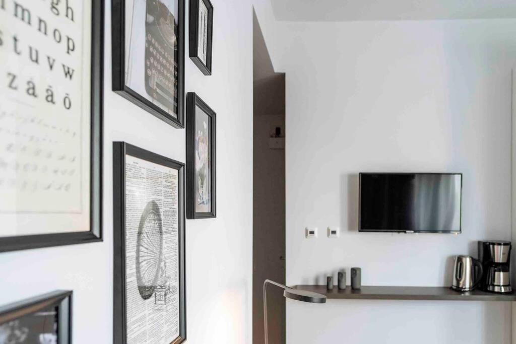 Beautiful Studio - Top Location - Netflix Bucarest Esterno foto